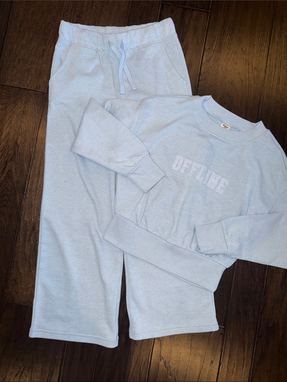 OshKosh Kids Light Blue Lounge Sweatpants and sweatshirt set 7
